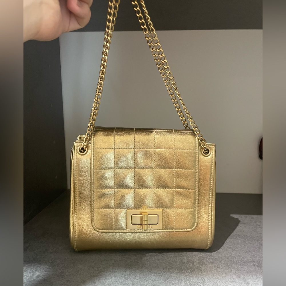 SOLD ❤️ Chanel Reissue Mini Chocolate Bar Accordion Bag